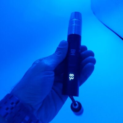 چراغ قوه uv پرقدرت