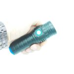 چراغ قوه یو وی برای تشخیص سنگ های قیمتی