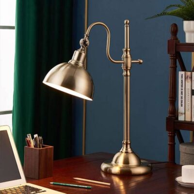 چراغ مطالعه رومیزی کلاسیک