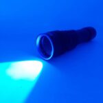 چراغ قوه UV 365